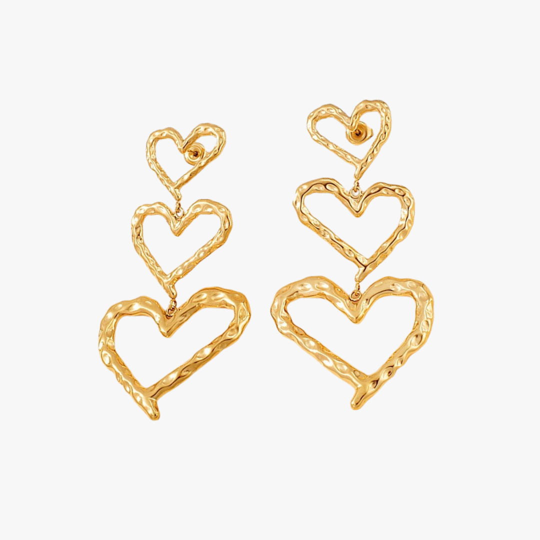 Aretes Tres Corazónes